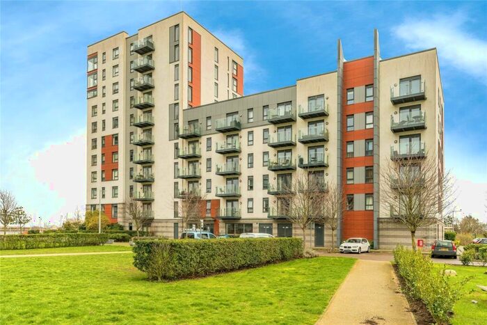 1 Bedroom Flat To Rent In Pearl Lane, Gillingham, Kent, ME7