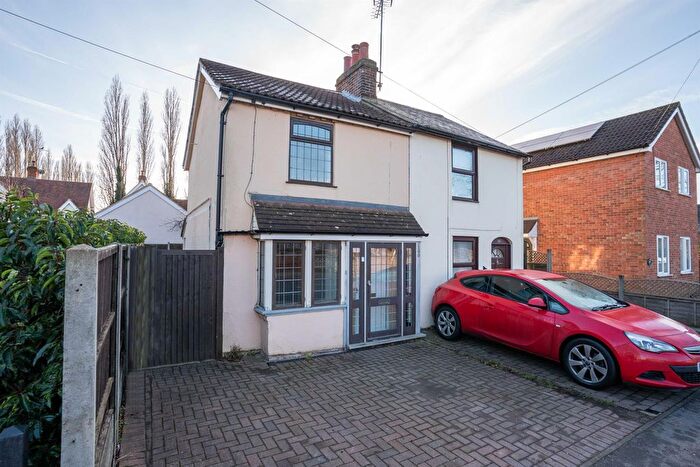 2 Bedroom Semi-Detached House To Rent In Dunmow Road, Bishops Stortford, Herts, CM23
