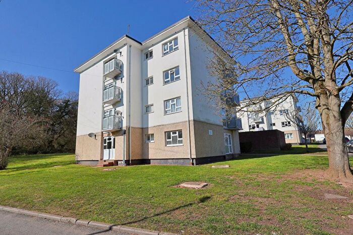 3 Bedroom Flat For Sale In Aldrich Avenue, Tile Hill, Coventry - No Chain, CV4