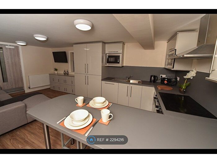 9 Bedroom Flat To Rent In Moor Street, Ormskirk, L39