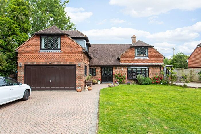 4 Bedroom Detached House For Sale In Marsh Road, Hamstreet, Ashford, Kent, TN26