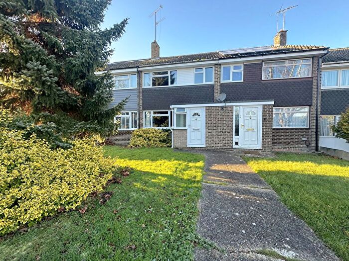 3 Bedroom Terraced House For Sale In Skylark Walk, Chelmsford, CM2
