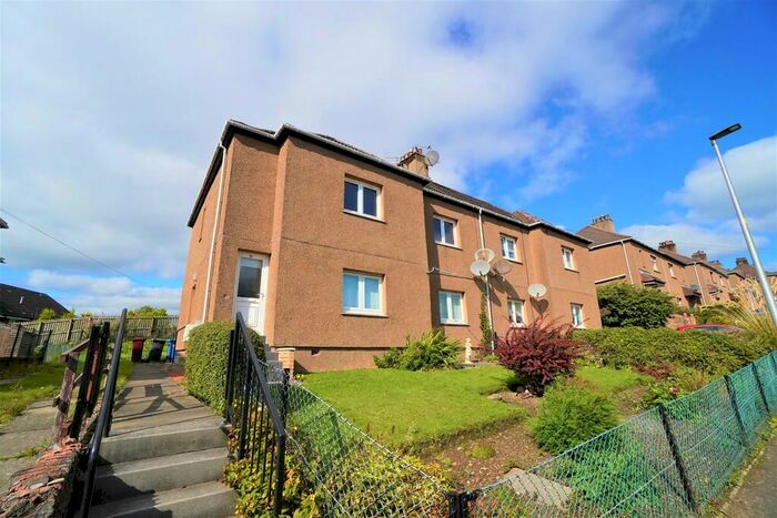 2 Bedroom Flat To Rent In Stanistone Road, Carluke, ML8