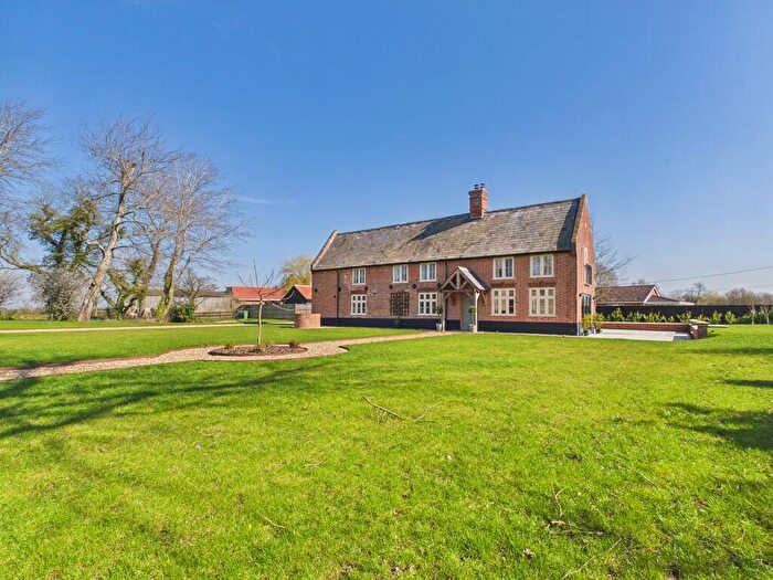 4 Bedroom Detached House For Sale In Ilketshall St. Andrew, Beccles, Suffolk, NR34