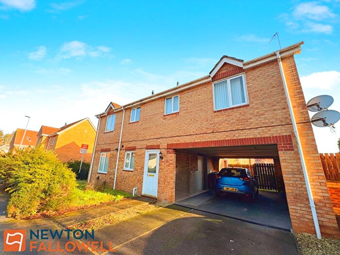 2 Bedroom Flat For Sale In Millrise Road, Mansfield, NG18
