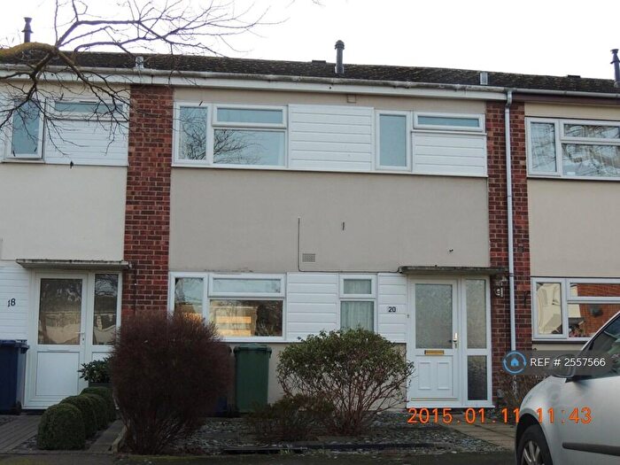 3 Bedroom Terraced House To Rent In Chalfont Close, Cambridge, CB1