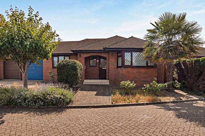 2 Bedroom Bungalow For Sale In Offley Close, Margate, CT9