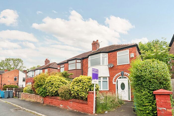 3 Bedroom Semi-Detached House To Rent In Wycombe Avenue, Manchester, M18