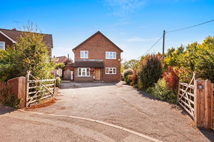 4 Bedroom Detached House For Sale In The Vines, Shabbington, HP18