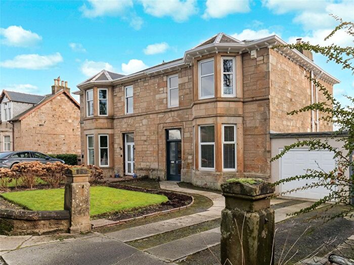 4 Bedroom Semi Detached House For Sale In Wellshot Drive, Cambuslang, Glasgow, South Lanarkshire, G72
