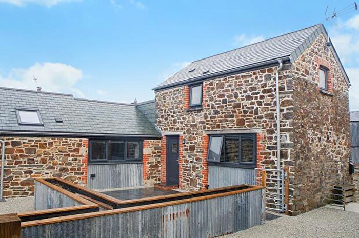 2 Bedroom Property To Rent In Billacott Barns, Billacott, North Petherwin, PL15