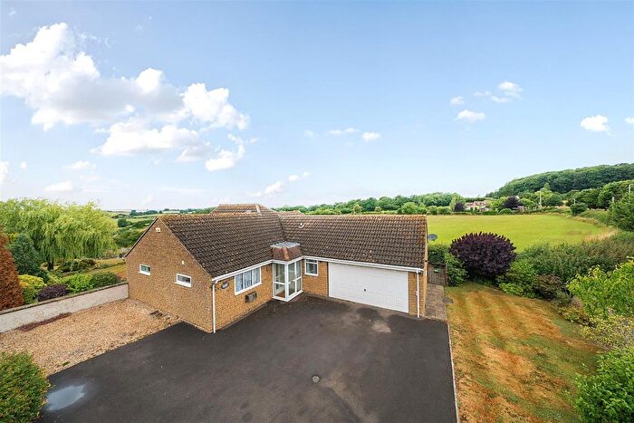 3 Bedroom Detached Bungalow For Sale In Bath Road, Sturminster Newton, DT10