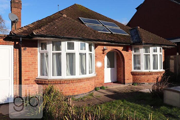 6 Bedroom Bungalow To Rent In Rugby Road, Binley Woods, Coventry, CV3