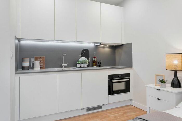 Studio To Rent In Cedar Road, Sutton, SM2