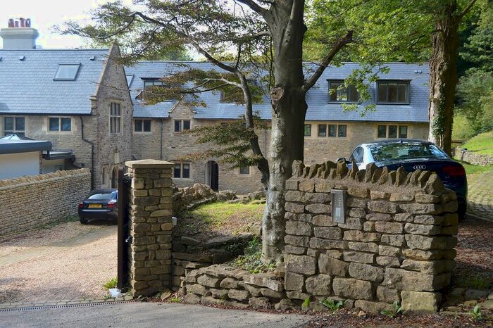 2 Bedroom Flat To Rent In Brockham End Mews, Brockham End, Lansdown, Bath, BA1