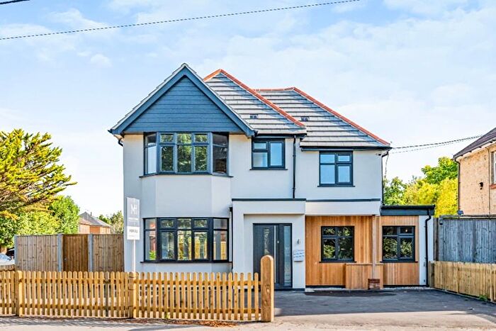 5 Bedroom Detached House To Rent In Fair Oak Road, Bishopstoke, Eastleigh, SO50