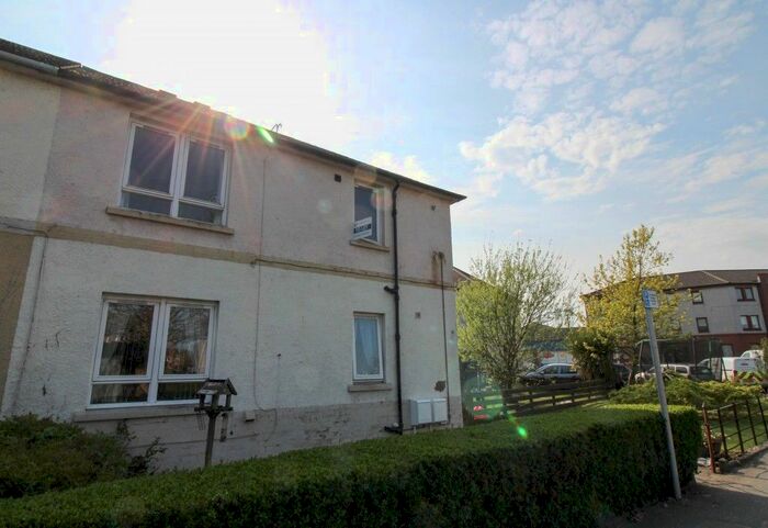 2 Bedroom Flat To Rent In Main Street, Carronshore, Falkirk FK2