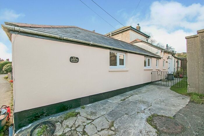 2 Bedroom Bungalow To Rent In Penhallick, Carn Brea, Redruth, Cornwall, TR15