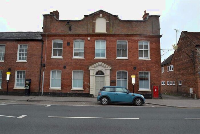 1 Bedroom Flat To Rent In Bartholomew Street, Newbury RG14