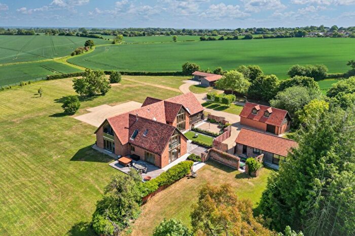 5 Bedroom Detached House For Sale In Highwood, CM1