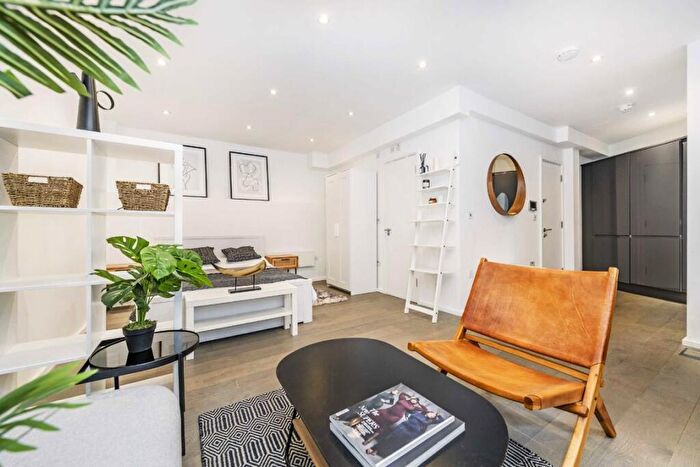 Studio To Rent In Sandys Row, Spitalfields, E1