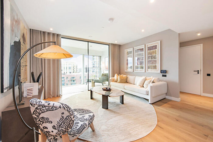 2 Bedroom Flat To Rent In Koa House, Electric Boulevard, SW11