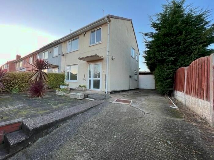 3 Bedroom Property To Rent In Ash Grove, Rawmarsh, Rotherham S62