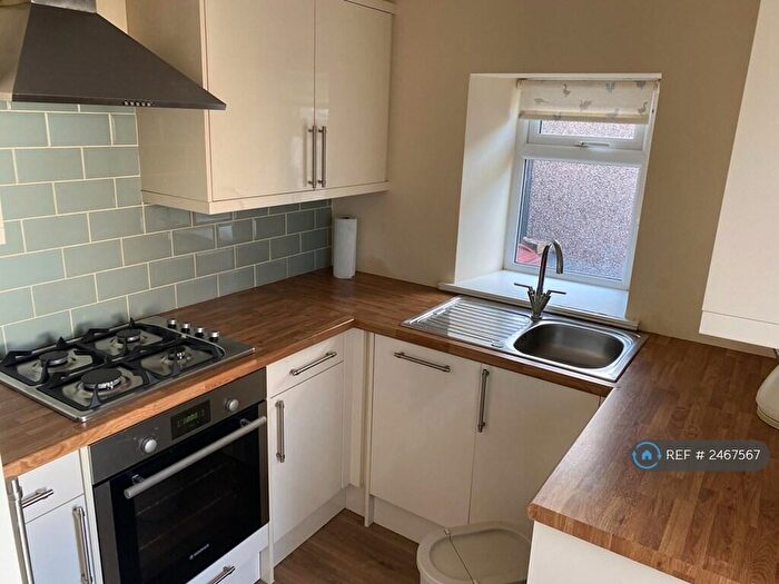 2 Bedroom End Of Terrace House To Rent In South Row, Barrow-In-Furness, LA13
