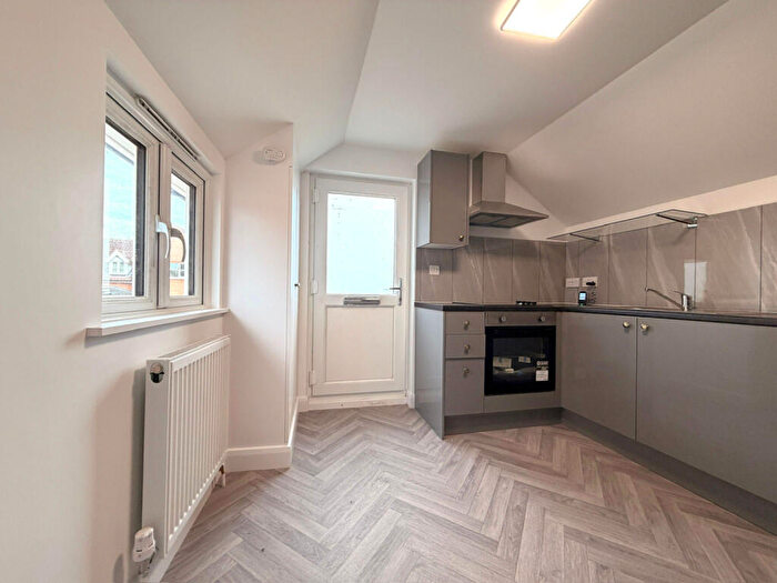 2 Bedroom Flat To Rent In Church Street, CM7