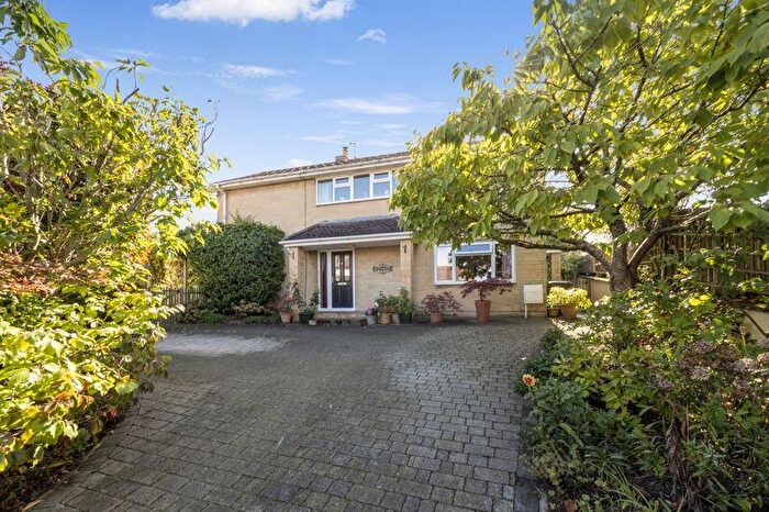 3 Bedroom Detached House For Sale In Ring Street, Stalbridge, DT10