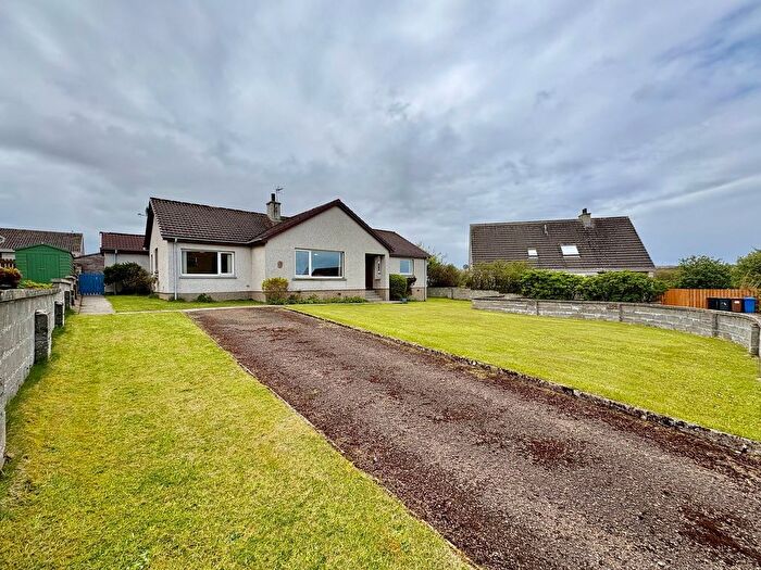 5 Bedroom Detached Bungalow For Sale In West Burnside, Thurso, Highland., KW14