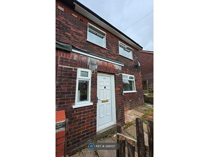 3 Bedroom Semi-Detached House To Rent In Hammond Avenue, Bacup, OL13