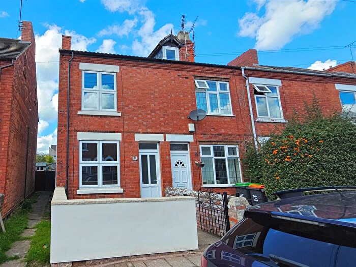 2 Bedroom End Terrace House For Sale In Howard Street, Sutton-In-Ashfield, NG17