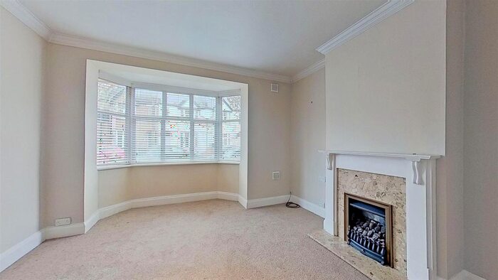 1 Bedroom Flat To Rent In Tranmere Road, London, SW18