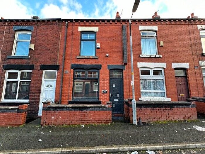 3 Bedroom Terraced House To Rent In Bride Street, Halliwell, Bolton, BL1