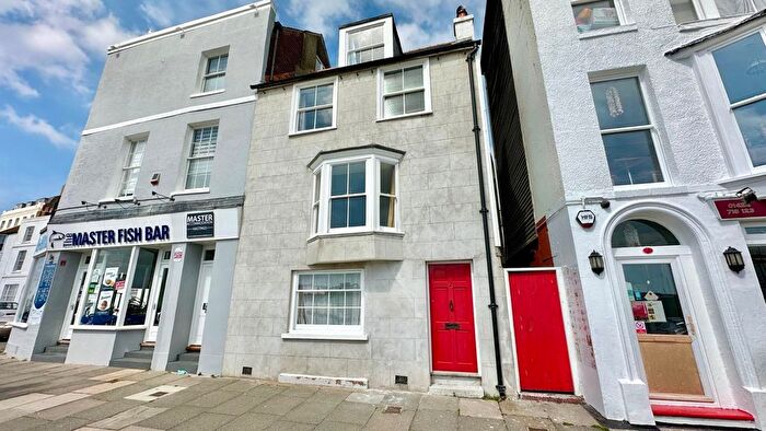 3 Bedroom Semi-Detached House For Sale In East Parade, Hastings, TN34