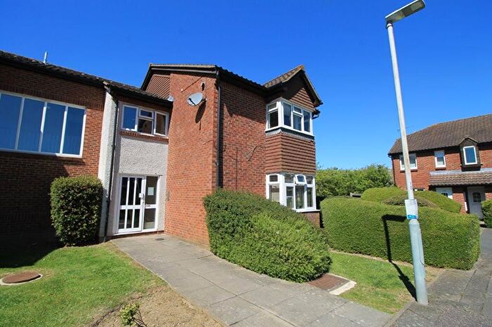 Studio To Rent In Rabournmead Drive, Northolt, UB5