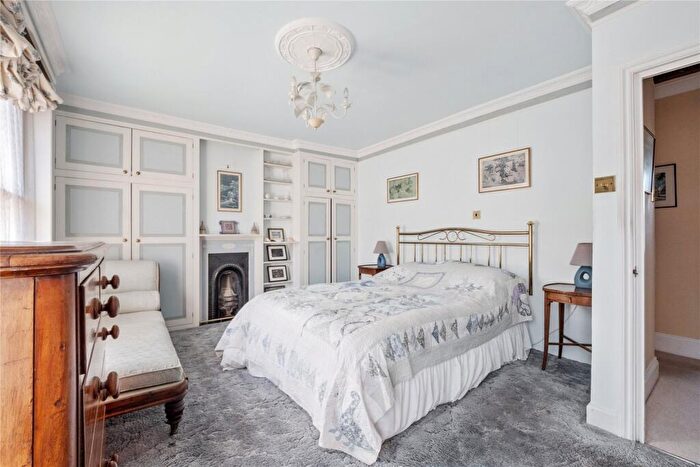 3 Bedroom End Of Terrace House For Sale In Wareham, Dorset, BH20 - Photo 9