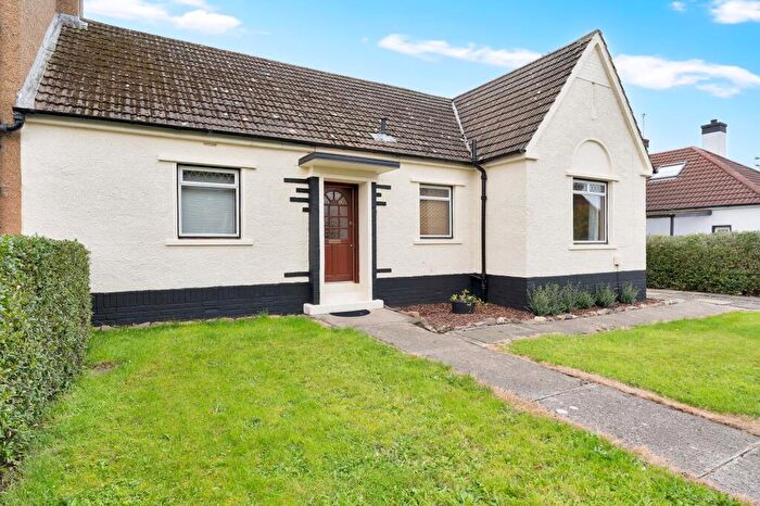 3 Bedroom Semi-Detached Bungalow For Sale In Coalgate Avenue, Tranent, EH33