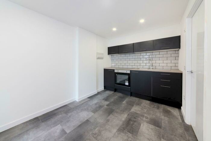 1 Bedroom Apartment To Rent In Victoria Cross Gallery Market Place, Wantage, OX12