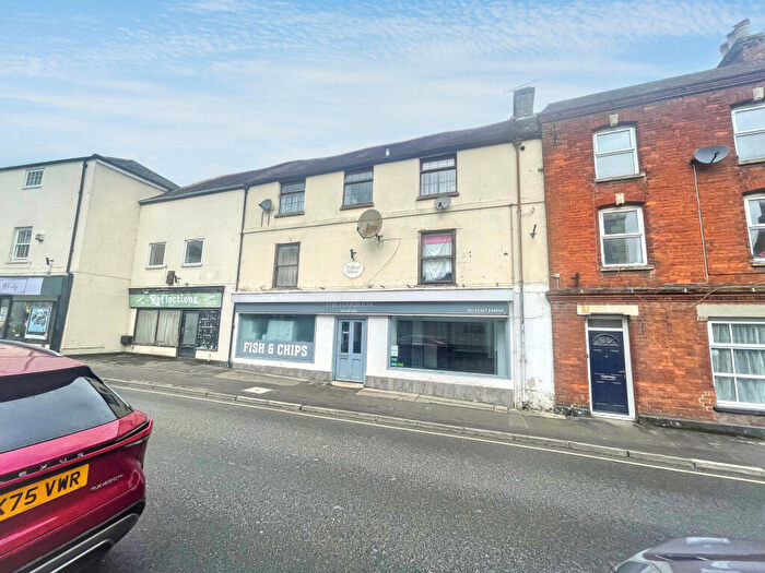 1 Bedroom Flat For Sale In Flat Oxford House, Marlborough Street, Faringdon, Oxfordshire, SN7