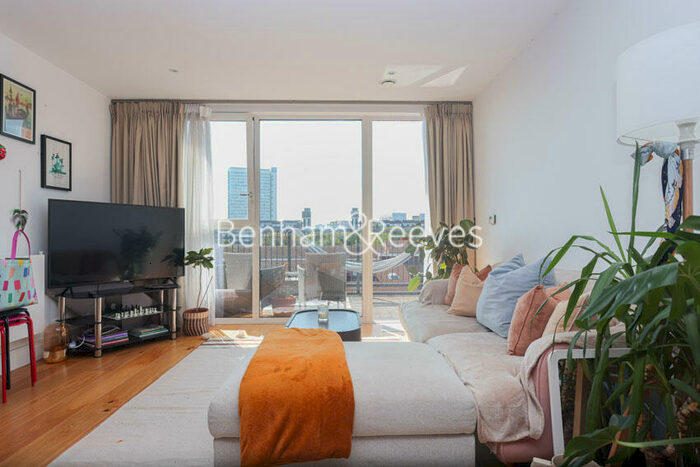 2 Bedroom Apartment To Rent In Winchester Square, London, SE8