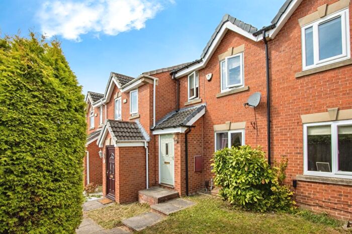 2 Bedroom Terraced House For Sale In Laurel Hill Way, Leeds, LS15