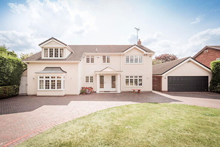 5 Bedroom Detached House For Sale In Roman Lane, Sutton Coldfield, Staffordshire, B74