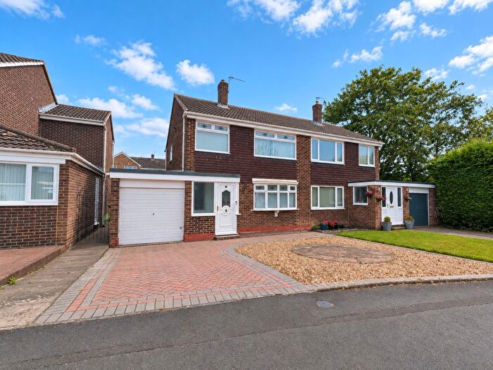 3 Bedroom Semi-Detached House For Sale In Glaisdale, Spennymoor, DL16