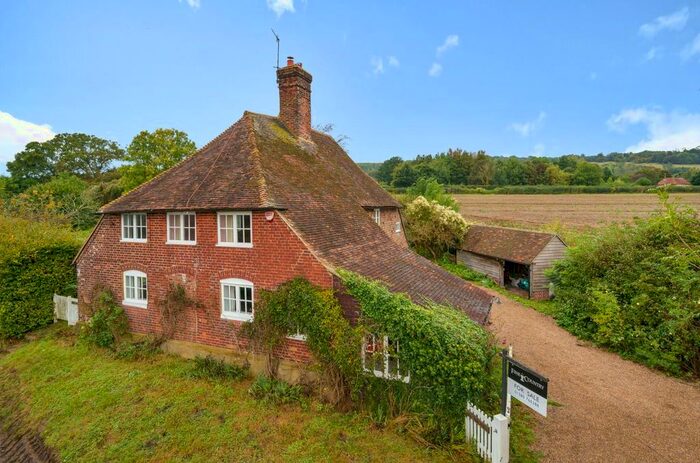 3 Bedroom Detached House For Sale In Bilting Lane, Bilting, Ashford, TN25