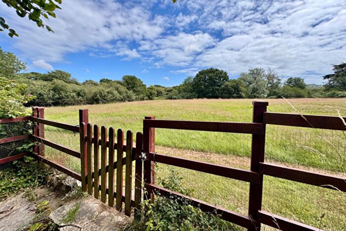 2 Bedroom Detached Bungalow For Sale In Corfe Castle, BH20 - Photo 12