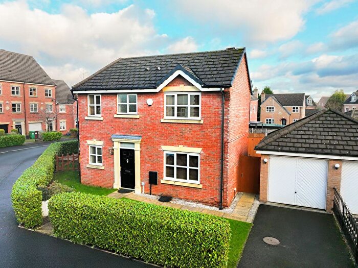 3 Bedroom Semi Detached House For Sale In Lawnhurst Avenue, Wythenshawe, M23