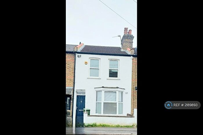 2 Bedroom Terraced House To Rent In Longfellow Road, Worcester Park, KT4