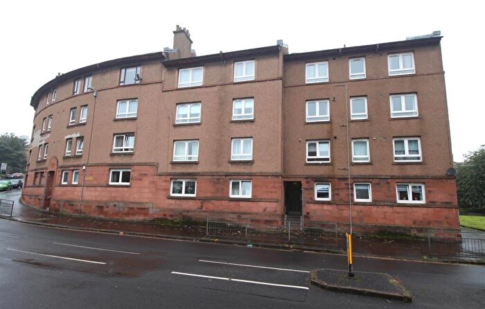 2 Bedroom Flat For Sale In Sir Michael Street, Greenock, PA15